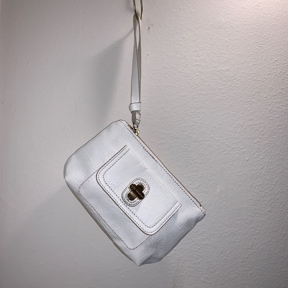Dana Buchman wrists bag